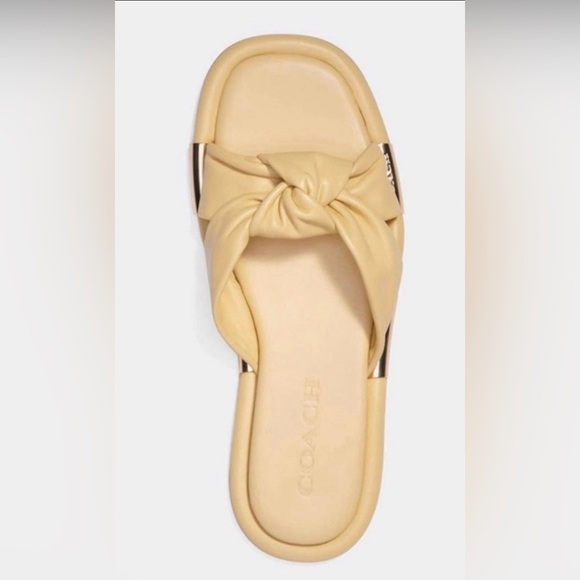 New COACH Brooklyn Sandals Slip On - Picture 1 of 11